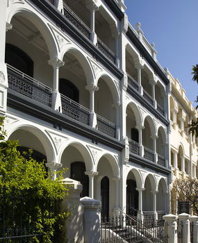 Hotel Challis - Accommodation Perth 1