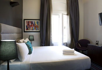 Hotel Challis - Accommodation Perth 4