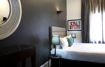 Hotel Challis - Accommodation Perth 13