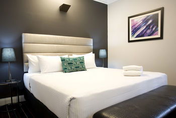 Hotel Challis - Accommodation Perth 21