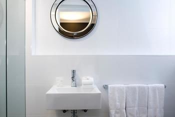 Hotel Challis - Accommodation Perth 29