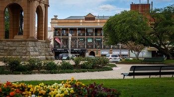 Bathurst Royal Apartments - Accommodation Perth 0