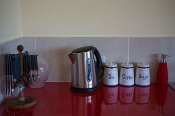 The Wattle Lodge - Accommodation Perth 12