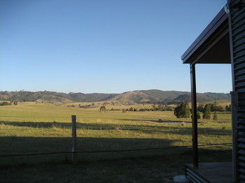 The Wattle Lodge - Accommodation Perth 20