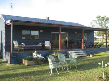 The Wattle Lodge - Accommodation Perth 24