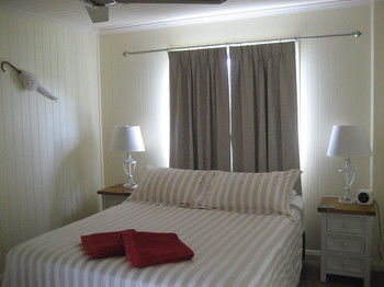 The Wattle Lodge - Accommodation Perth 29