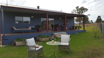 The Wattle Lodge - Accommodation Perth 41