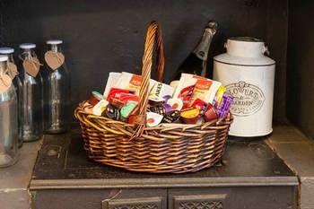 A Cottage In The Forest - Perth Resorts 5