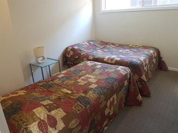 Bentley Waterfront Motel & Cottages - Accommodation Perth 22