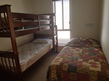 Bentley Waterfront Motel & Cottages - Accommodation Perth 25