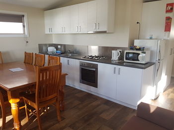 Bentley Waterfront Motel & Cottages - Accommodation Perth 76
