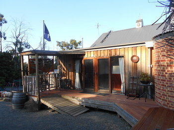 A Twist Of Willow - Accommodation Perth 13