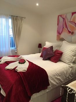 Sydney Executive Garden Villa - Accommodation Perth 15