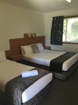 Bridgeview Motel - Perth Resorts 9