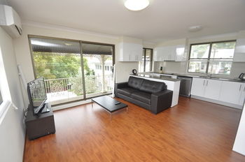 Balmain 1 Mont Furnished Apartment - Accommodation Perth 4