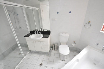 Balmain 12 Foy Furnished Apartment - Accommodation Perth 1