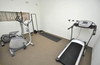 Balmain 3 Mont Furnished Apartment - Accommodation Perth 1