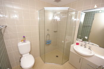 Balmain 704 Mar Furnished Apartment - Accommodation Perth 2