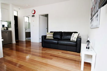 Position Perfect - Perth Resorts 20