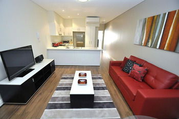Glebe Furnished Apartments - Accommodation Perth 4