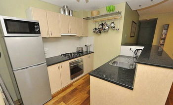 Glebe Furnished Apartments - Accommodation Perth 8