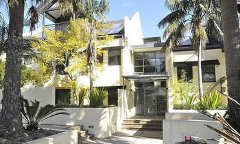 Glebe Furnished Apartments - Accommodation Perth 13