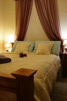 A Settler's Cottage - Accommodation Perth 1