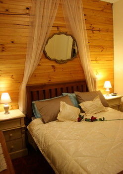 A Settler's Cottage - Accommodation Perth 7