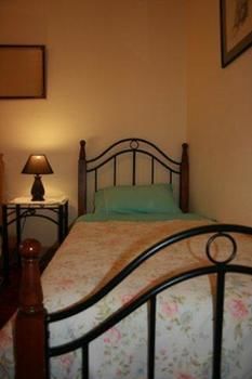 A Settler's Cottage - Accommodation Perth 15