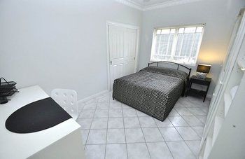 Kingsford 12 Shaw Furnished Apartment - Accommodation Perth 10
