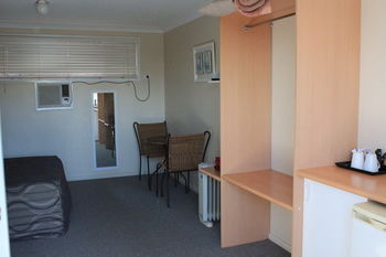 Tamworth Lodge Motel - Accommodation Perth 35