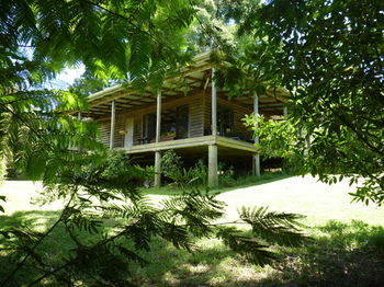Bellthorpe Stays - Accommodation Perth 1