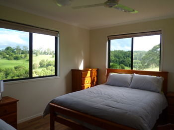 Bellthorpe Stays - Accommodation Perth 2