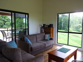 Bellthorpe Stays - Accommodation Perth 5