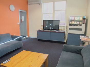 22 Travellers Accommodation - Hostel - Accommodation Perth 5