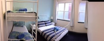 22 Travellers Accommodation - Hostel - Accommodation Perth 12
