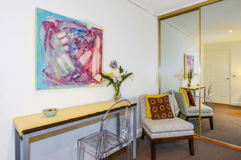 UrbanMinder @ Margeaux - Accommodation Perth 9