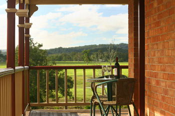 CBC Bed & Breakfast & Cafe - Perth Resorts 9