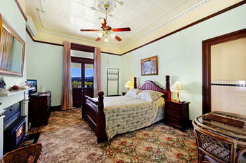CBC Bed & Breakfast & Cafe - Perth Resorts 24