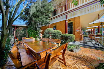 CBC Bed & Breakfast & Cafe - Perth Resorts 27