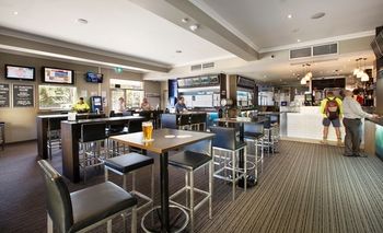 The Granville Hotel - Accommodation Perth 2