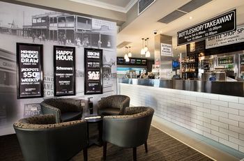 The Granville Hotel - Accommodation Perth 4