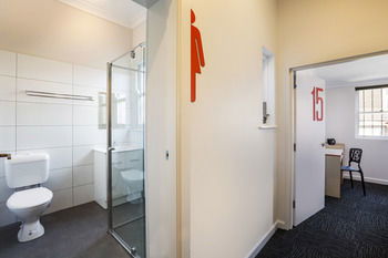 The Granville Hotel - Accommodation Perth 10