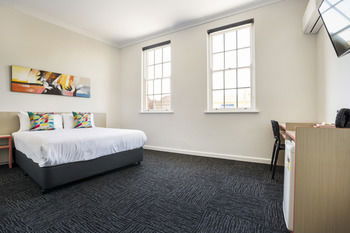The Granville Hotel - Accommodation Perth 23