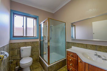 CBD Accommodation Tamworth - Perth Resorts 1