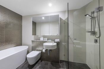Meriton Serviced Apartments Church Street - Accommodation Perth 10