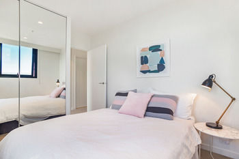 Serviced Apartments Melbourne - Accommodation Perth 8