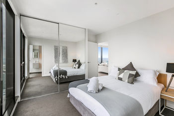 Serviced Apartments Melbourne - Accommodation Perth 44