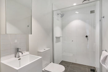 Serviced Apartments Melbourne - Accommodation Perth 49