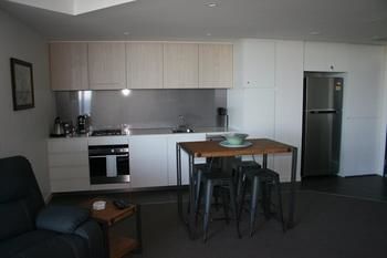 Apartment On King Street - Perth Resorts 9